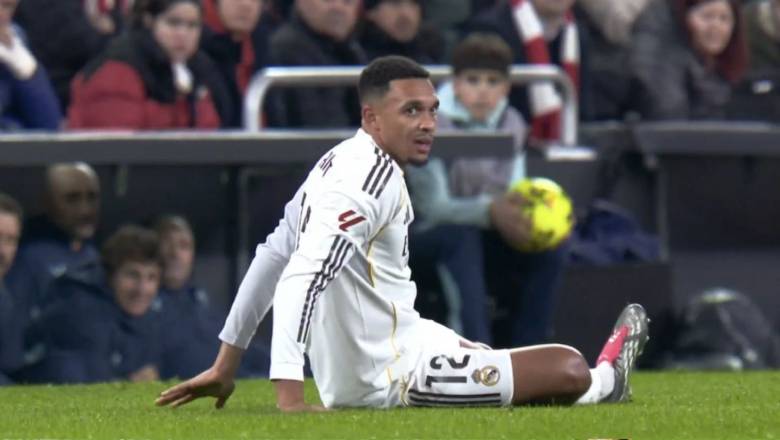 Trent Alexander-Arnold suffers ankle injury, 2025 season in doubt - Ảnh 1
