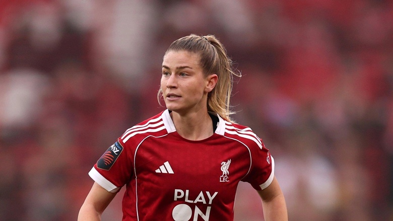 Liverpool star hires bodyguard after being harassed by millionaire - Ảnh 1