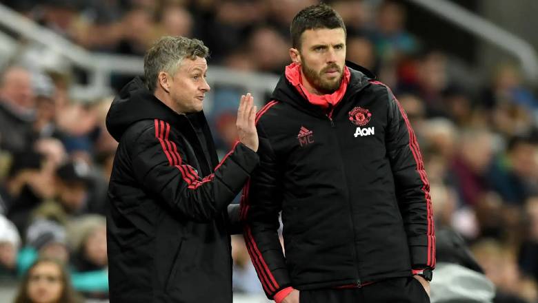 Top 5 candidates to replace Ruben Amorim at Manchester United: Xavi, Ole Gunnar Solskjaer lead the race - Ảnh 1