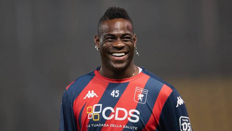 Mario Balotelli joins 14th club of his career with Al-Ittifaq move - Ảnh 2