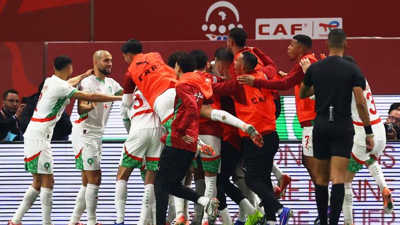 Morocco advance to AFCON semi-finals for the first time since 2004 - Ảnh 1