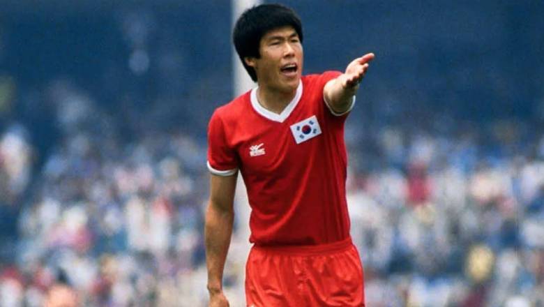 Top 10 most successful Asian football players: Is Son Heung-min the all-time No.1? - Ảnh 4