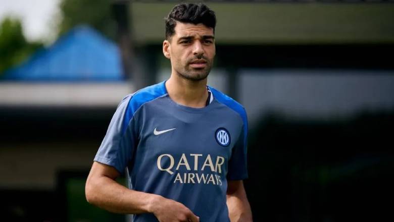 Top 10 best football players in Asia 2024: Akram Afif dethrones Son Heung-min to claim top spot - Ảnh 3