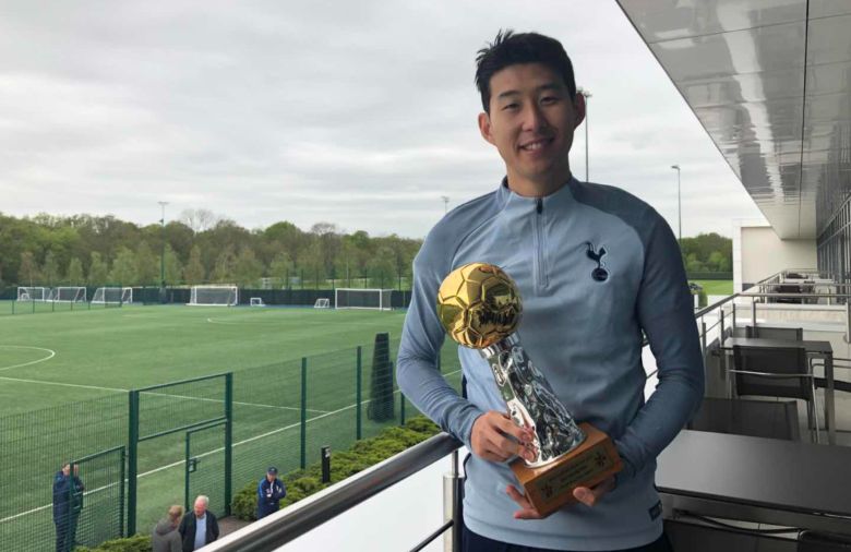 Top 5 best football players in Asia 2025: Ronaldo only third, Benzema is a big disappointment - Ảnh 1