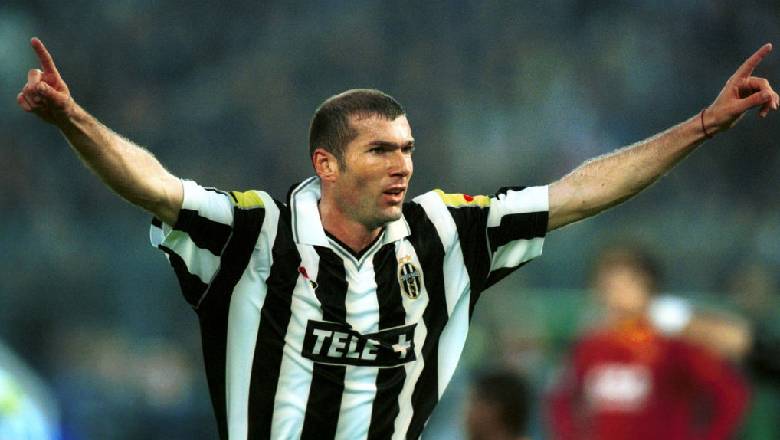 Top 10 famous number 21 football players: Elite midfielders, Man United&rsquo;s costly mistake - Ảnh 4