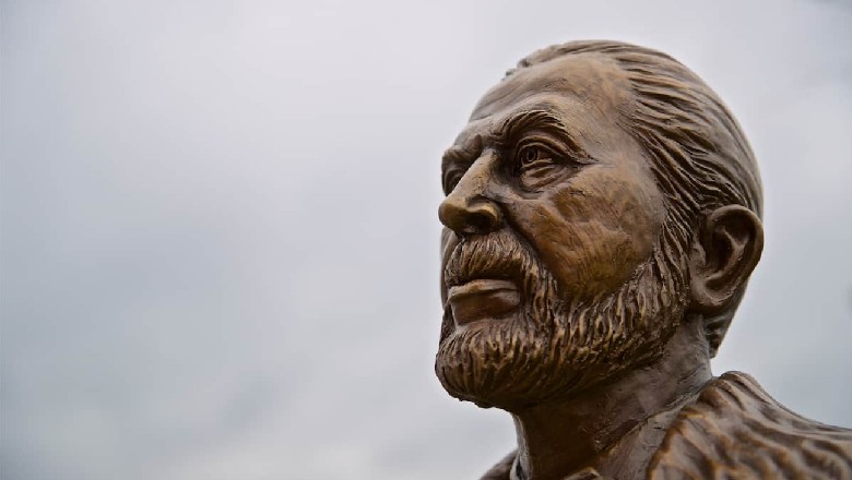 Who created Liverpool FC?  - Ảnh 1