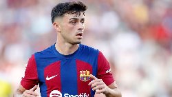 What is Pedri's position at Barcelona? 