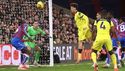 Teenager Archie Gray helps Tottenham beat Crystal Palace as Richarlison Richarlison has two goals disallowed